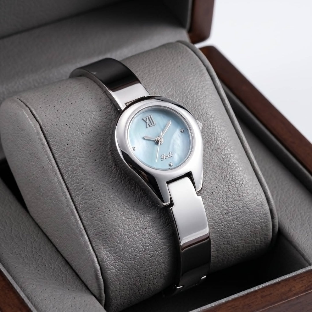 Amélia Watch