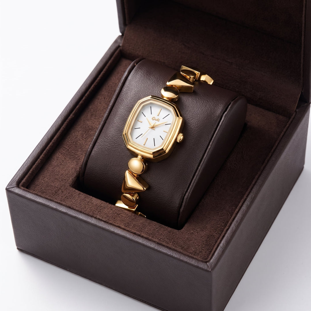 Almirah Watch