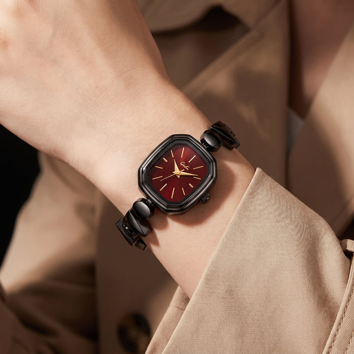 Almirah Watch