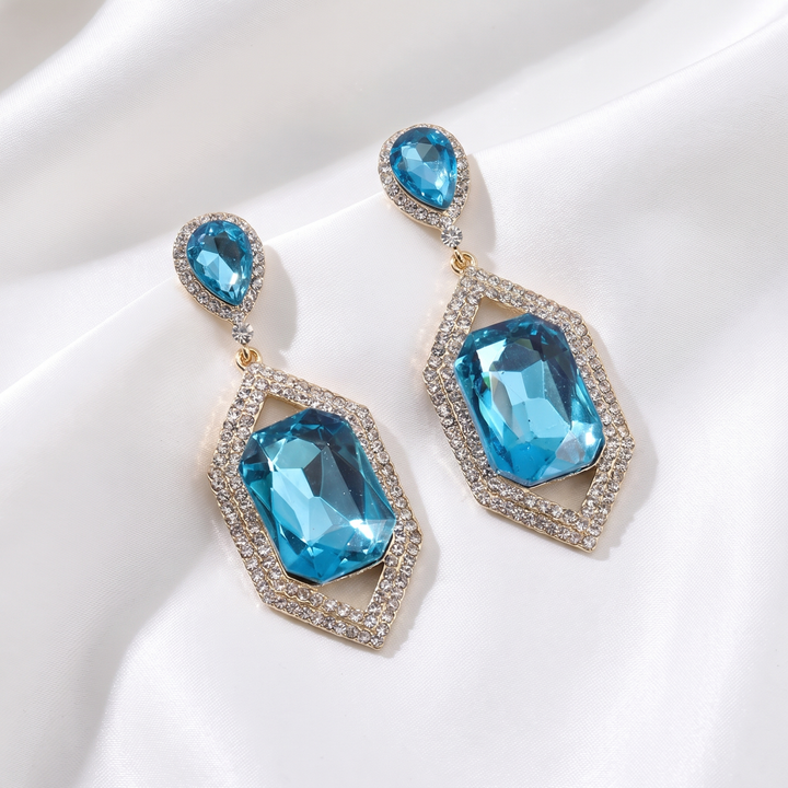 Amora Earrings