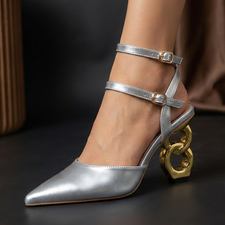 Elara Heel